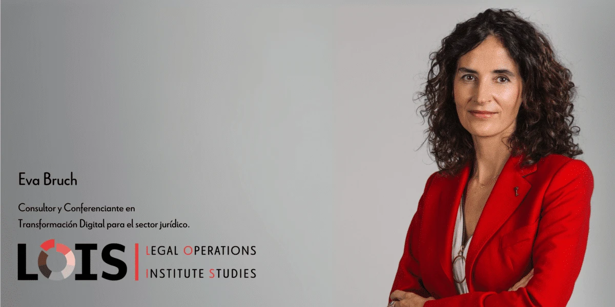 Retrato de Eva Bruch, consultora y conferenciante en transformación digital para el sector jurídico, con chaqueta roja y el logotipo de Legal Operations Institute Studies.